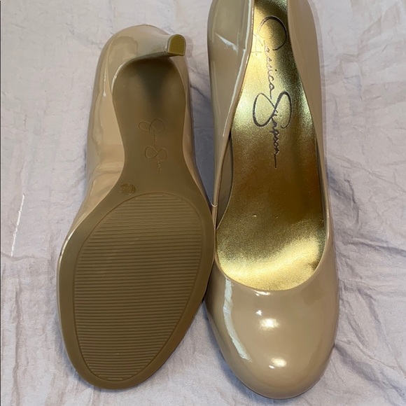 Women’s shoes - Picture 2 of 2